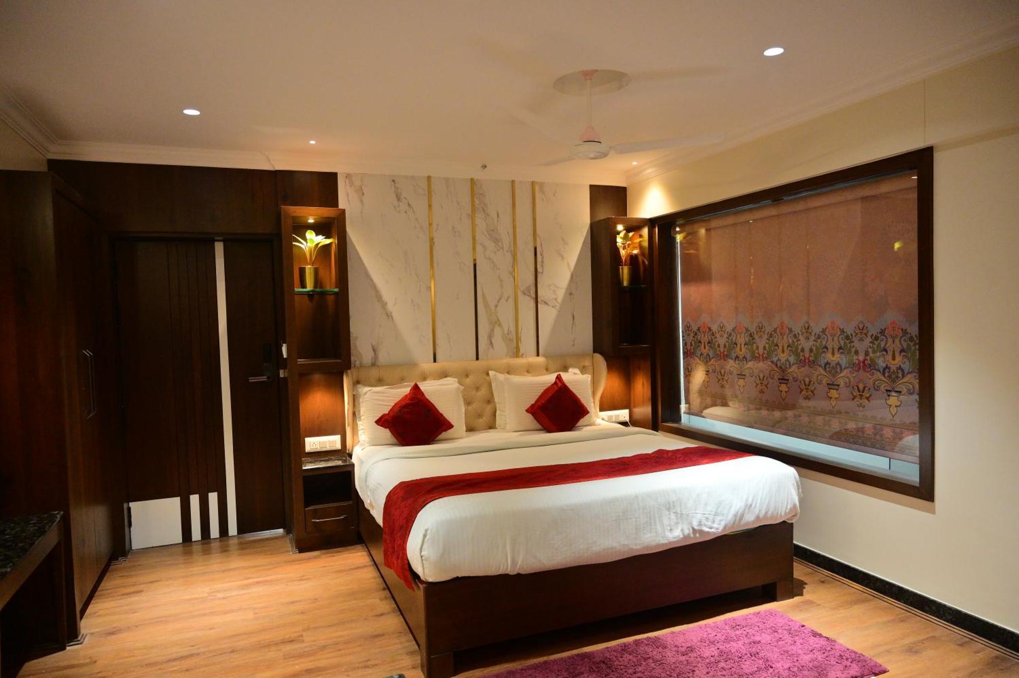 Hotel Golden Riviera Mysore Habitación foto