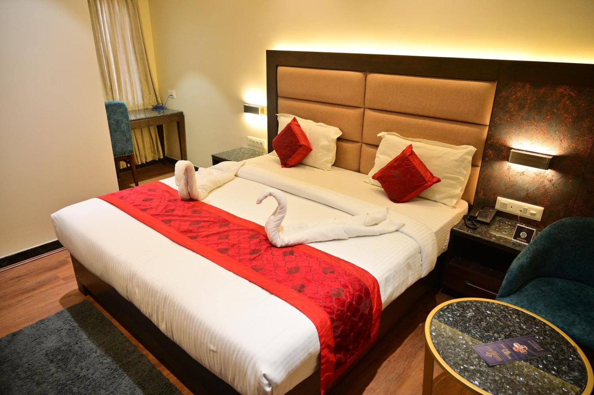 Hotel Golden Riviera Mysore Habitación foto